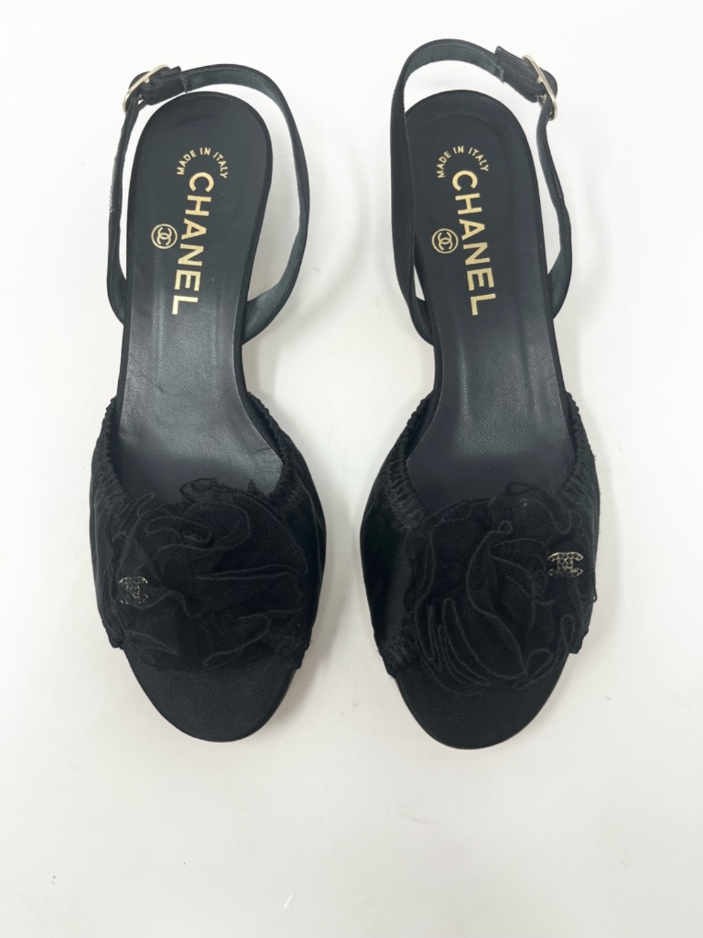 Chanel Vintage CC Camellia Sling Back Sandal Kitten Heel Black size 37.5C EU